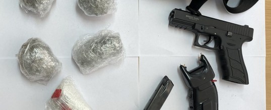 PU Gračanica – pronađena “opojna droga” i pištolj