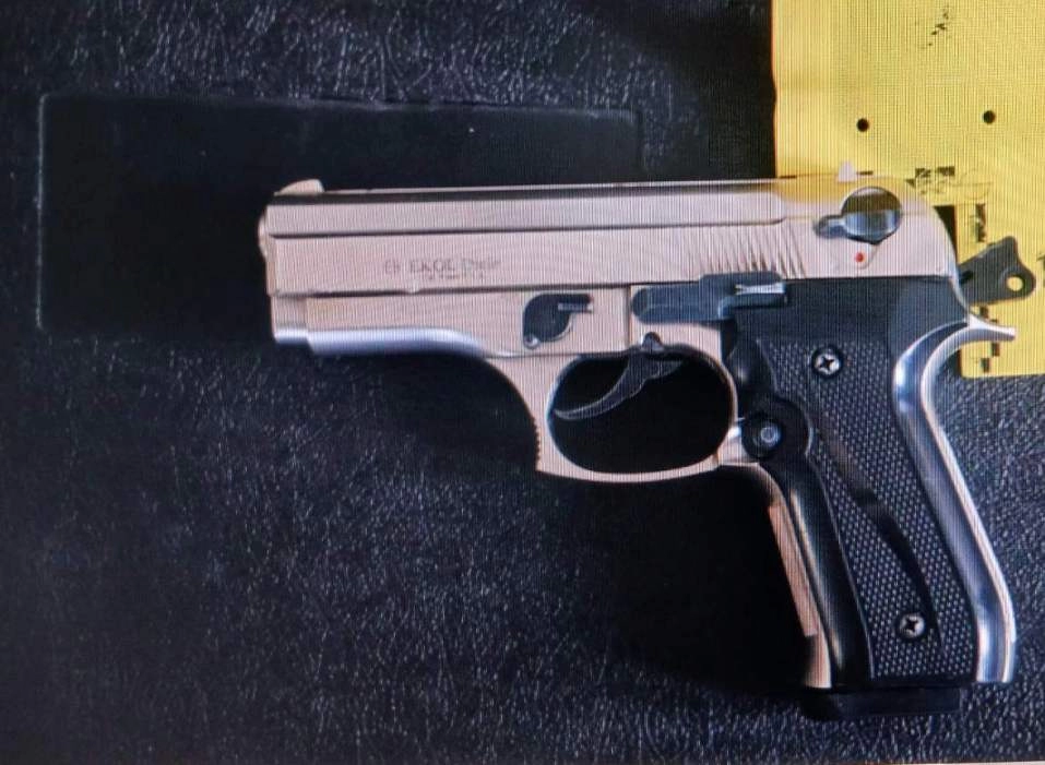 PU Živinice - Pretresom pronađeno oružje i municija